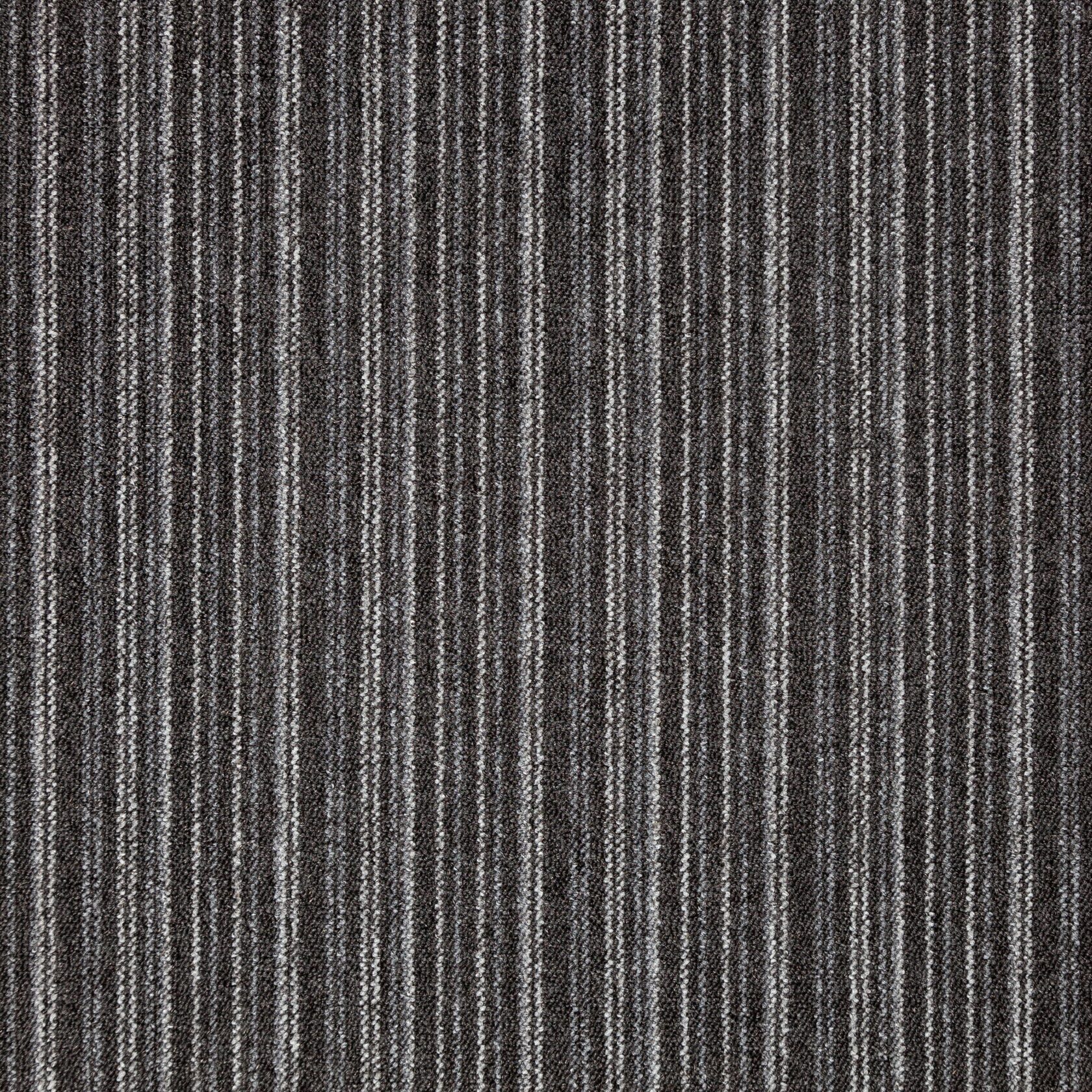 Space Space Strip