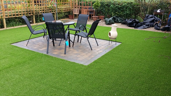 Verdelawn-Artificial-Grass3.jpg